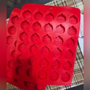 Scentsy Red Silicone Bakeware Mold
